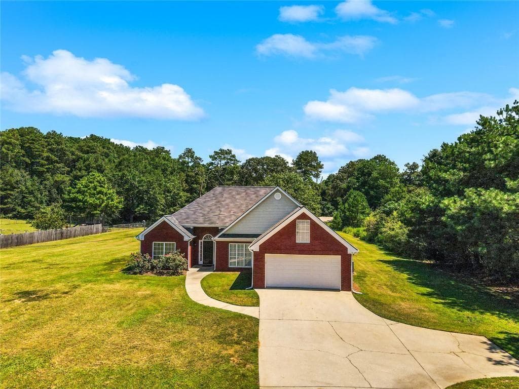 3 bedroom, 2 bathroom, 1,800 sq ft single family residence for sale at 493 Youth Jersey Road, Covington, GA 30014 — photo 8