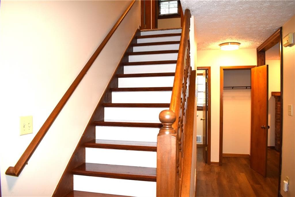 3 bedroom, 3 bathroom, 2,226 sq ft single family residence for rent at 2264 Post Oak Drive, Duluth, GA 30097 for $2,300 a month — photo 8