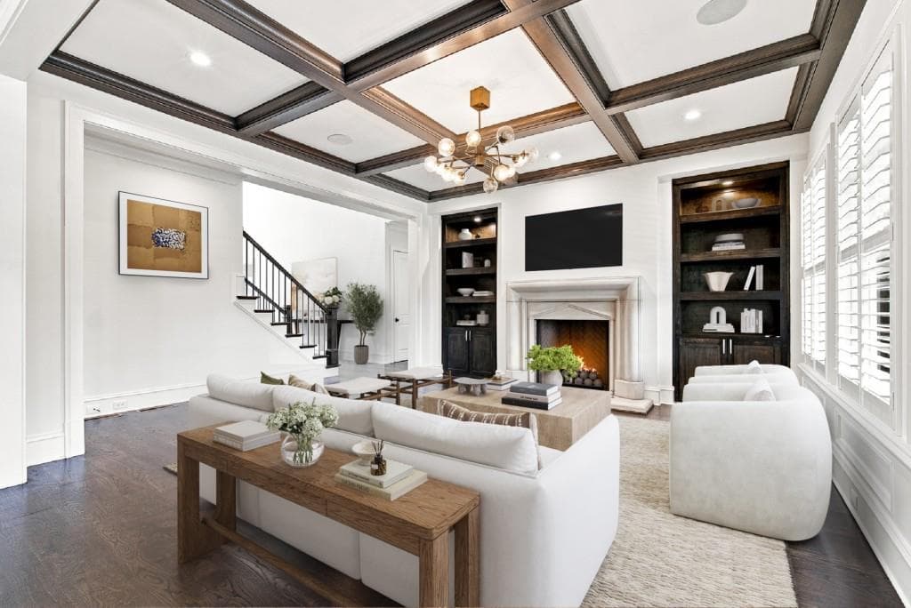 7 bedroom, 9 bathroom, 9,803 sq ft single family residence for sale at 16138 Belford Drive, Milton, GA 30004 — photo 4