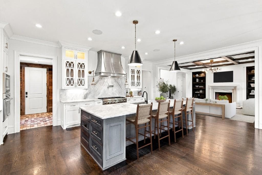 7 bedroom, 9 bathroom, 9,803 sq ft single family residence for sale at 16138 Belford Drive, Milton, GA 30004 — photo 7