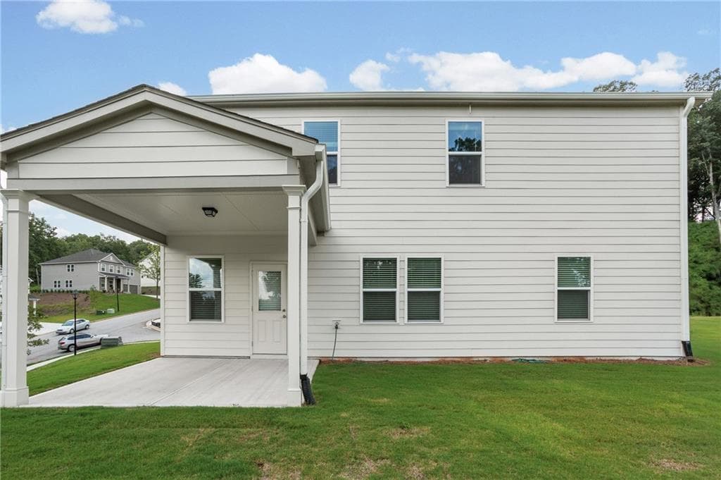 5 bedroom, 3 bathroom, 3,052 sq ft single family residence for sale at 632 Topsail Drive, Villa Rica, GA 30180 — photo 2