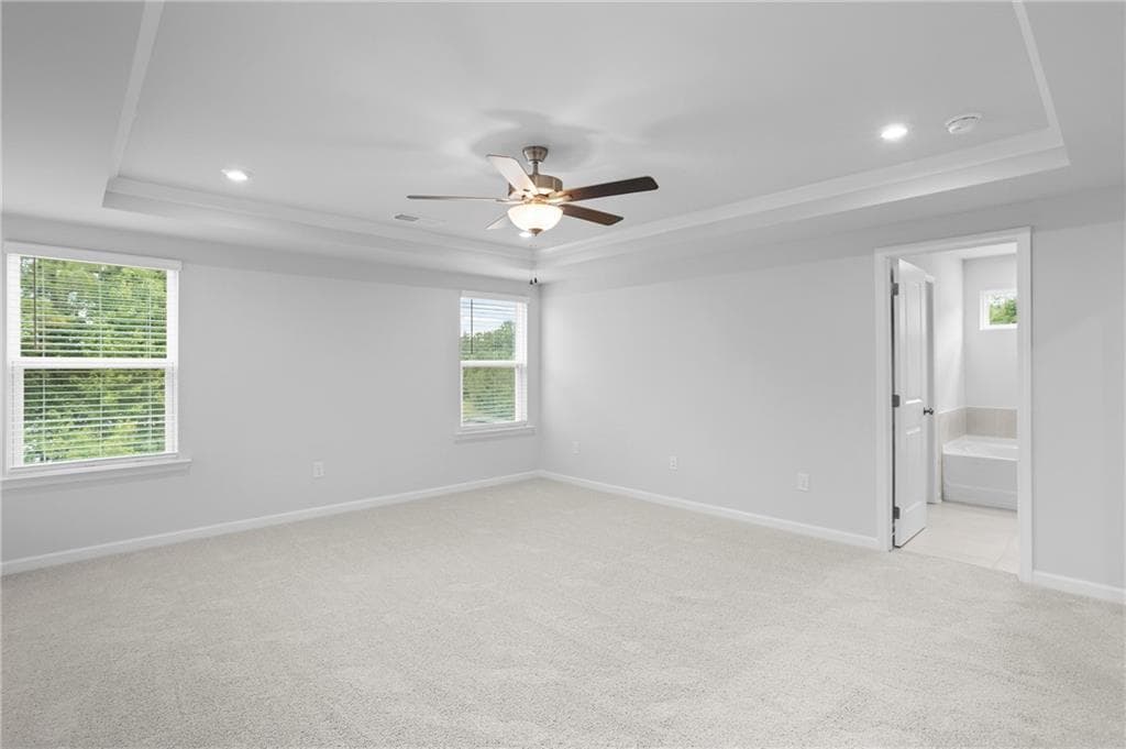 5 bedroom, 3 bathroom, 3,052 sq ft single family residence for sale at 632 Topsail Drive, Villa Rica, GA 30180 — photo 9