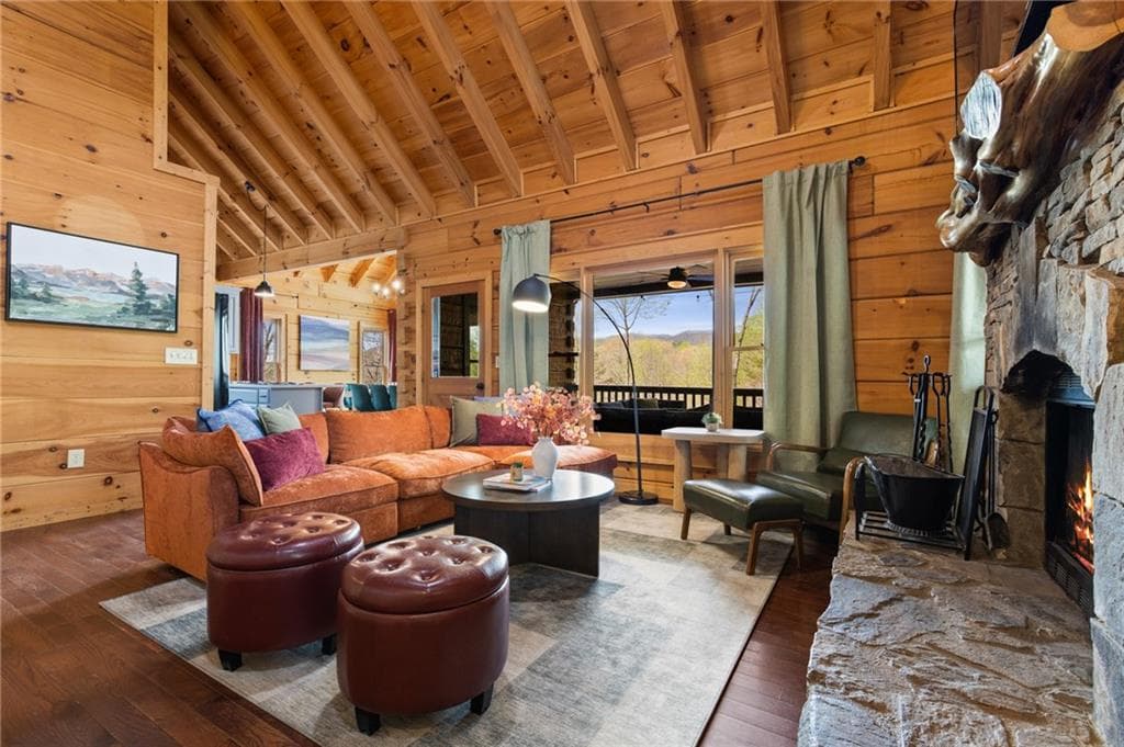 5 bedroom, 3 bathroom, 2,799 sq ft single family residence for sale at 1134 Maggie Chapman Road, Blue Ridge, GA 30513 — photo 5