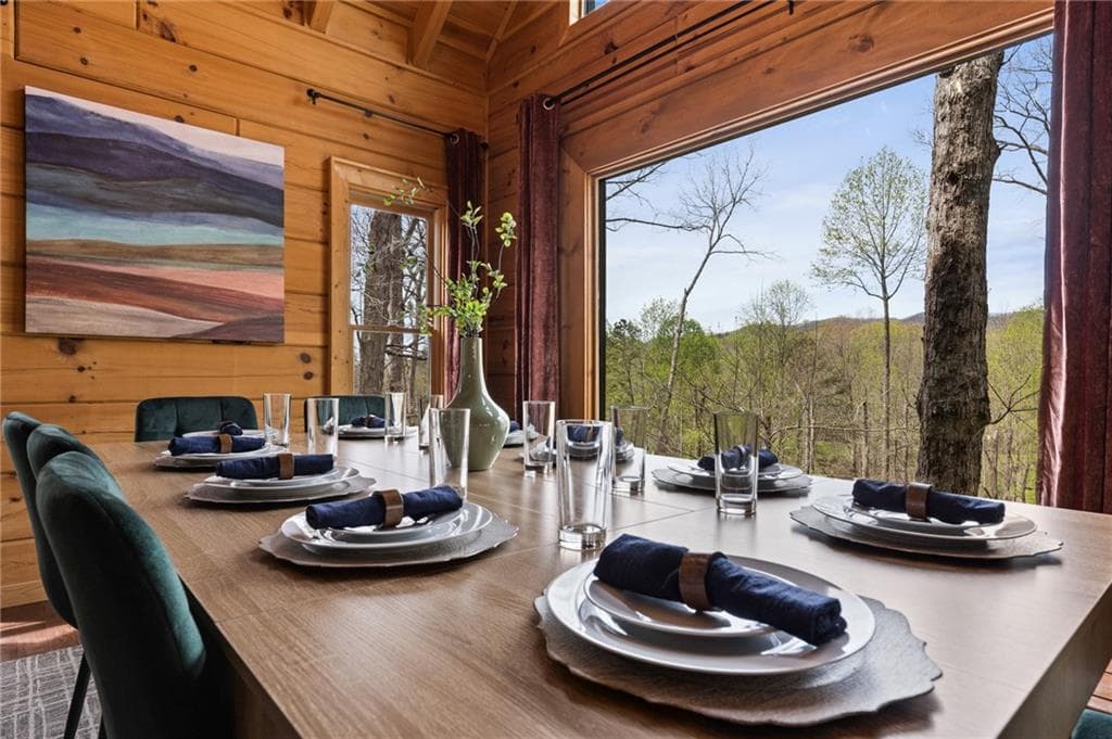 5 bedroom, 3 bathroom, 2,799 sq ft single family residence for sale at 1134 Maggie Chapman Road, Blue Ridge, GA 30513 — photo 8