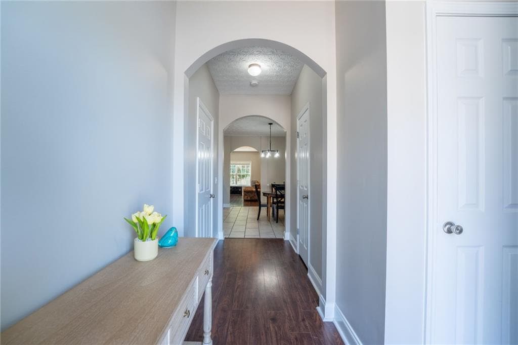 3 bedroom, 3 bathroom, 1,733 sq ft townhouse for sale at 4 Madaline Lane, Dawsonville, GA 30534 — photo 5
