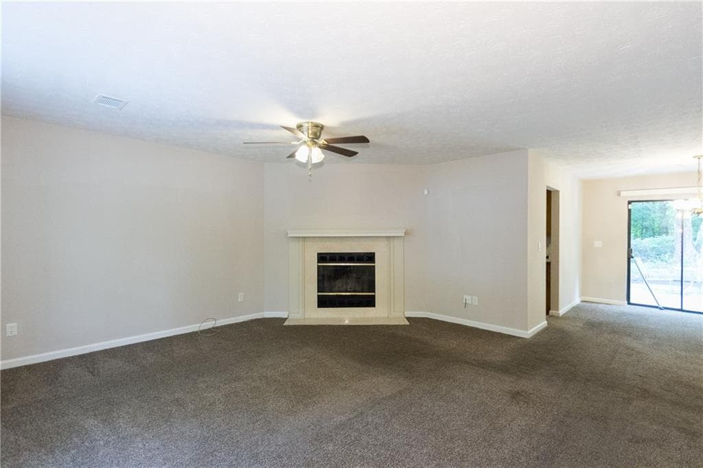3 bedroom, 2 bathroom, 1,436 sq ft single family residence for rent at 2007 Walden Park Drive, Snellville, GA 30078 for $1,650 a month — photo 3