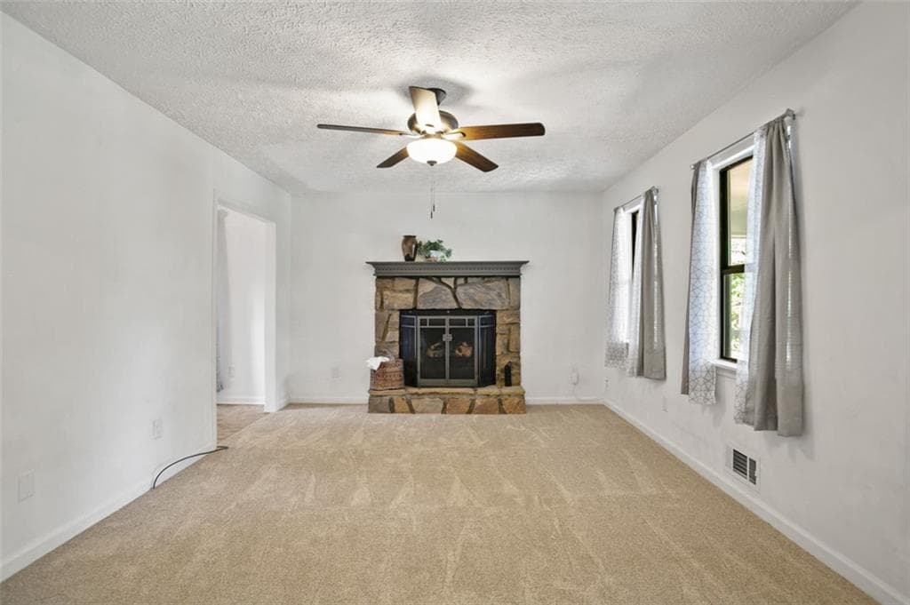 3 bedroom, 2 bathroom, 1,920 sq ft single family residence under contract at 33 Dalena Way, Dallas, GA 30157 — photo 7