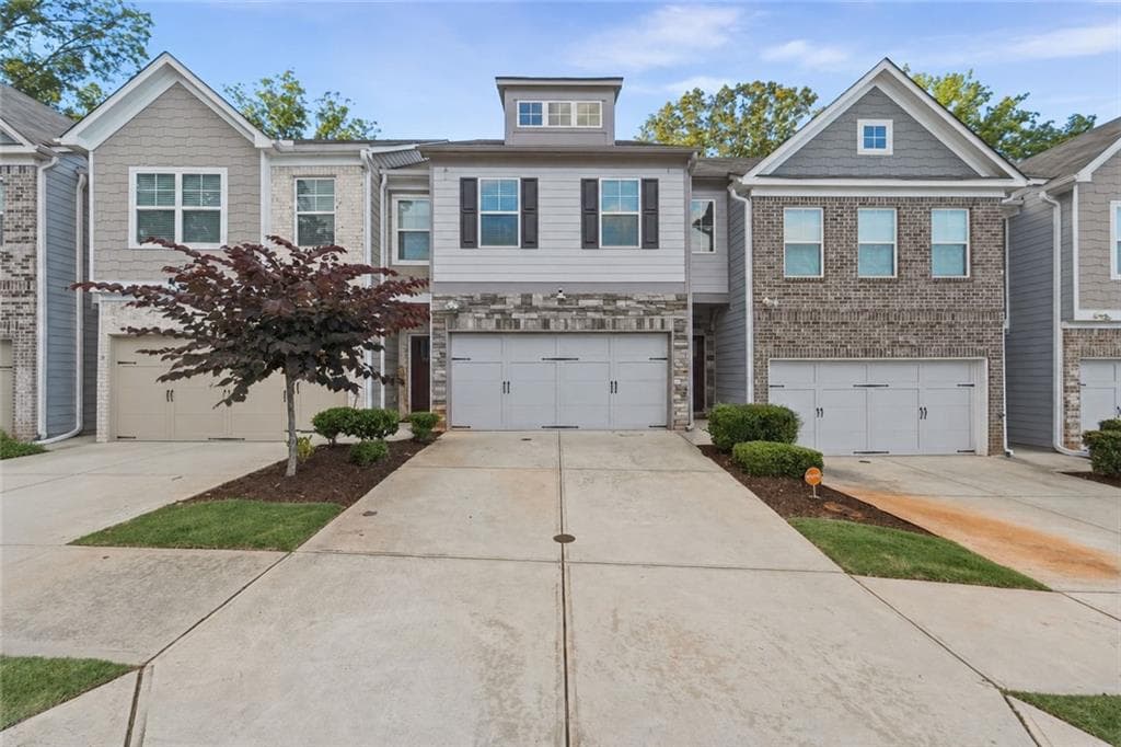 3 bedroom, 3 bathroom, 1,742 sq ft townhouse for rent at 5312 Brooklands Drive, Lithonia, GA 30058 for $2,250 a month — photo 2