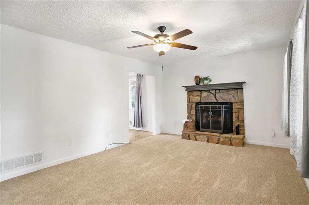 3 bedroom, 2 bathroom, 1,920 sq ft single family residence under contract at 33 Dalena Way, Dallas, GA 30157 — photo 10