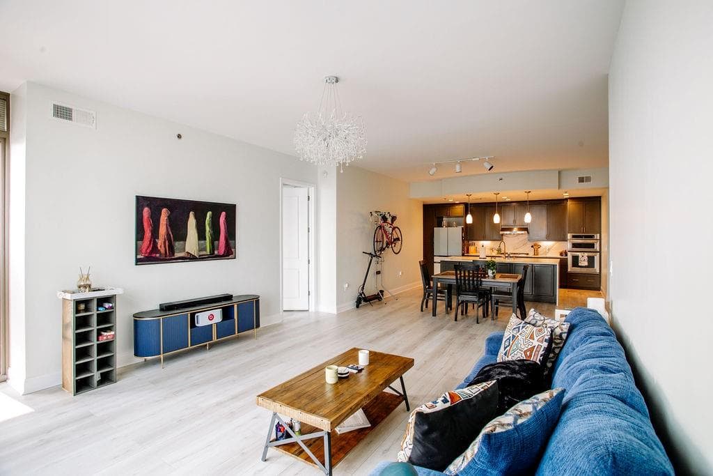 3 bedroom, 3 bathroom, 2,091 sq ft condominium for sale at 270 17th Street 3804, Atlanta, GA 30363 — photo 8