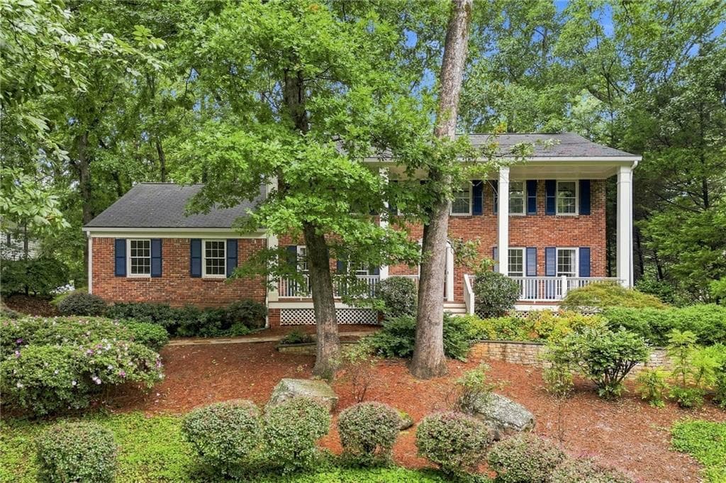 5 bedroom, 4 bathroom, 3,178 sq ft single family residence for sale at 412 Pebblestone Court, Marietta, GA 30067 — photo 2