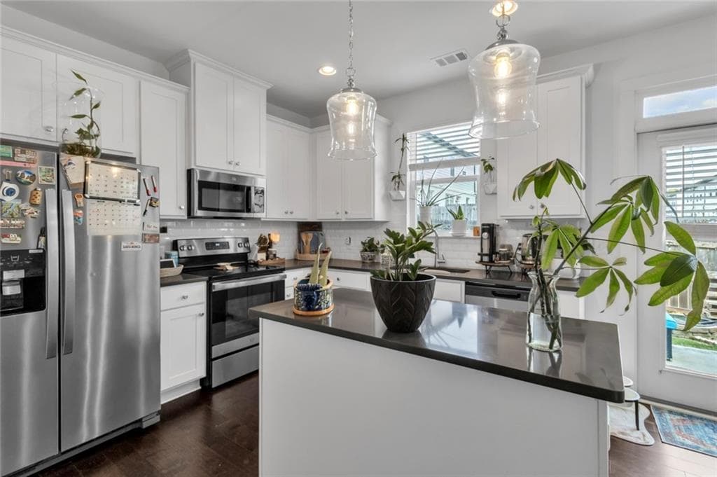 3 bedroom, 3 bathroom, 1,774 sq ft townhouse for sale at 234 Auburn Valley Way, Auburn, GA 30011 — photo 9