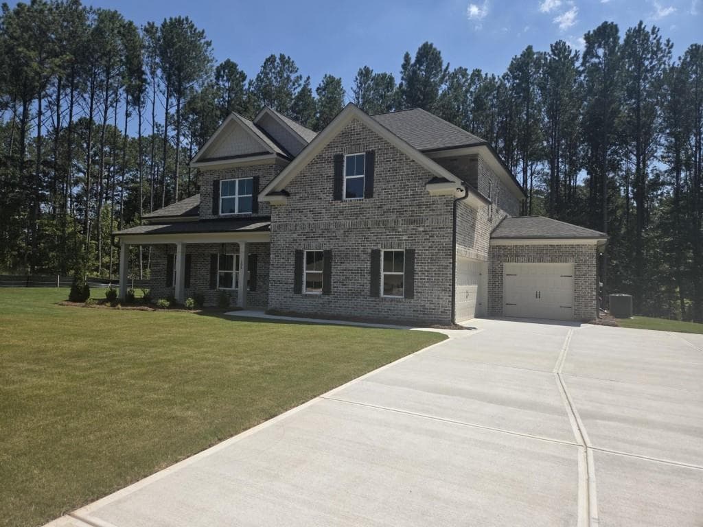 4 bedroom, 4 bathroom, 2,800 sq ft single family residence for sale at 105 Southview Drive, Ellenwood, GA 30294 — photo 2