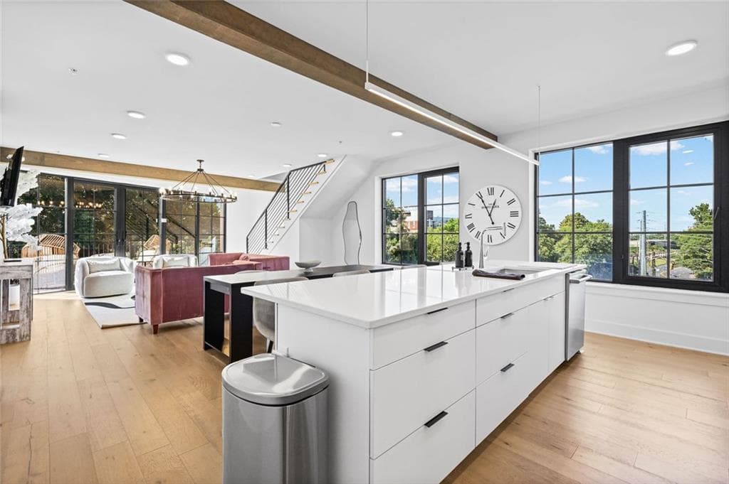 3 bedroom, 3 bathroom, 1,966 sq ft condominium for rent at 346 Peters Street 301, Atlanta, GA 30313 for $4,395 a month — photo 5