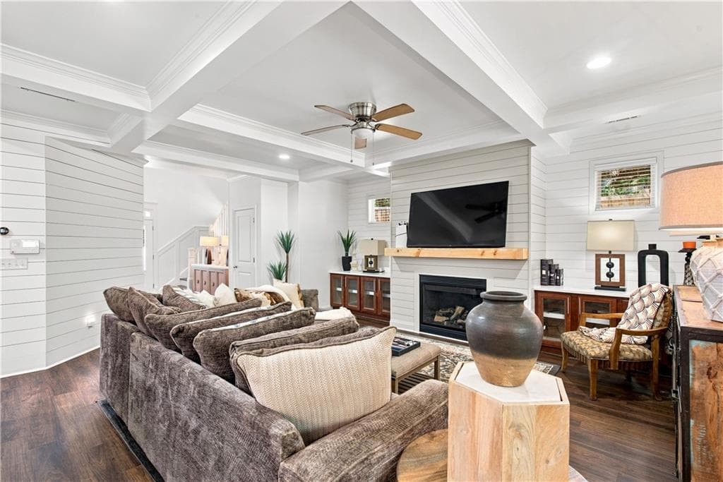 3 bedroom, 4 bathroom, 2,616 sq ft single family residence for sale at 2678 Sugar Mill Drive, Atlanta, GA 30316 — photo 9
