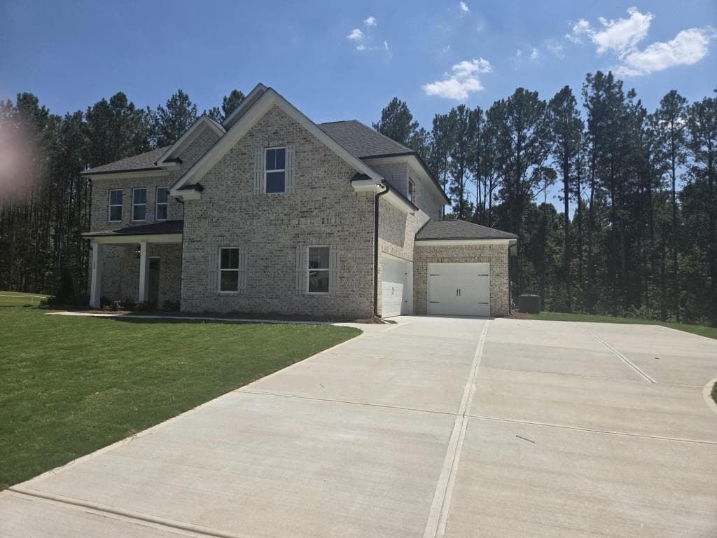 5 bedroom, 4 bathroom, 2,980 sq ft single family residence for sale at 109 Southview Drive, Ellenwood, GA 30294 — photo 2
