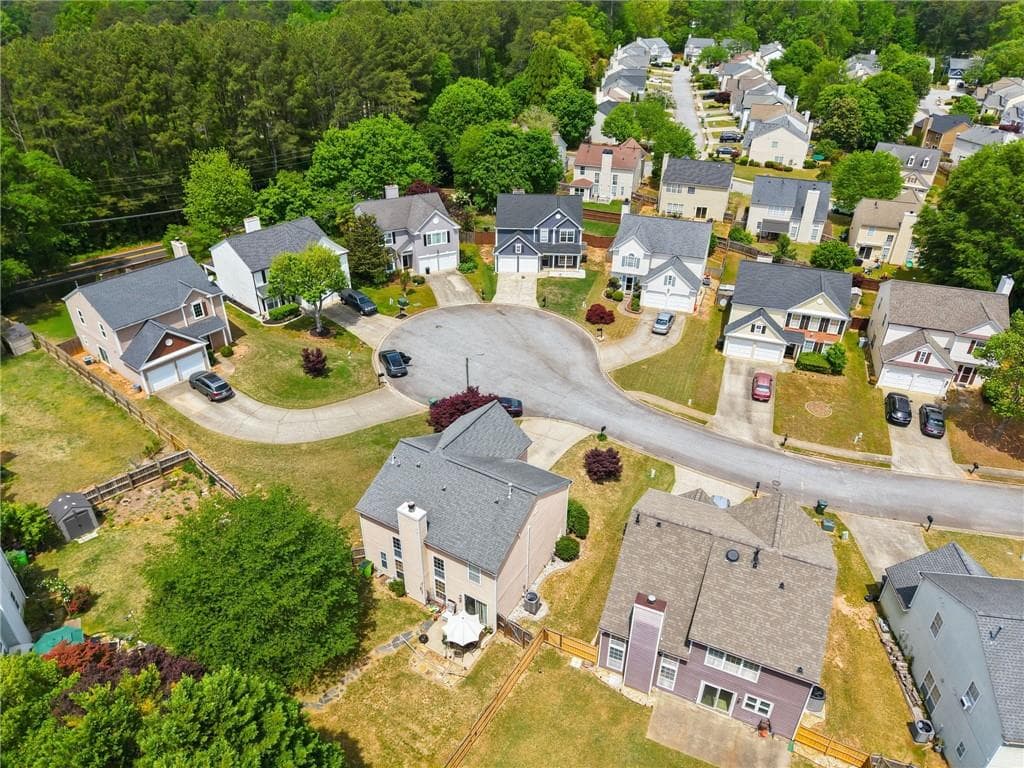 3 bedroom, 3 bathroom, 1,919 sq ft single family residence under contract at 2533 Boxbourne Court, Marietta, GA 30067 — photo 7
