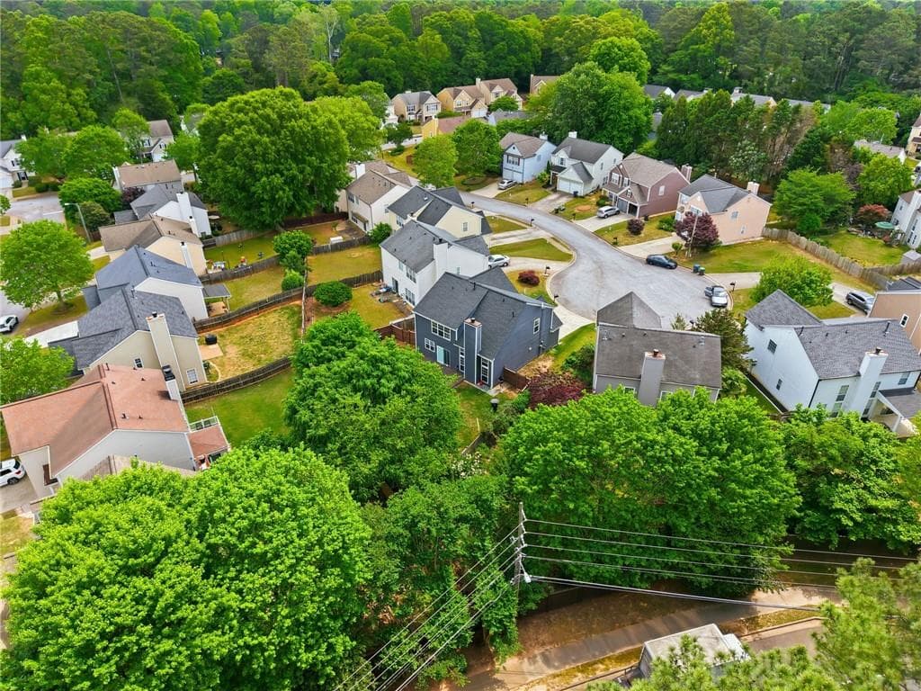 3 bedroom, 3 bathroom, 1,919 sq ft single family residence under contract at 2533 Boxbourne Court, Marietta, GA 30067 — photo 9