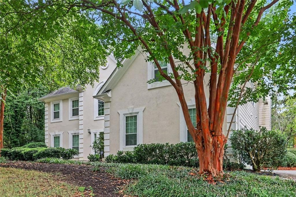 4 bedroom, 3 bathroom, 2,902 sq ft single family residence for sale at 231 Sunset Hills Drive, Norcross, GA 30071