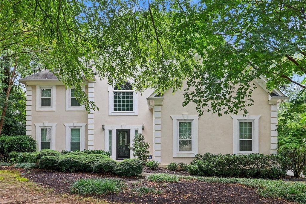 4 bedroom, 3 bathroom, 2,902 sq ft single family residence for sale at 231 Sunset Hills Drive, Norcross, GA 30071 — photo 3