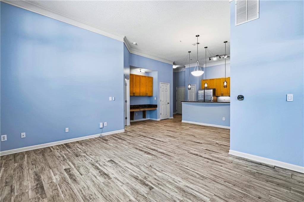 3 bedroom, 2 bathroom, 1,450 sq ft condominium for sale at 401 16th Street 1183, Atlanta, GA 30363 — photo 7