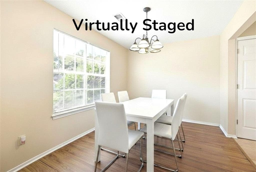 3 bedroom, 3 bathroom, 1,392 sq ft townhouse for sale at 4211 Wingfoot Court, Decatur, GA 30035 — photo 3