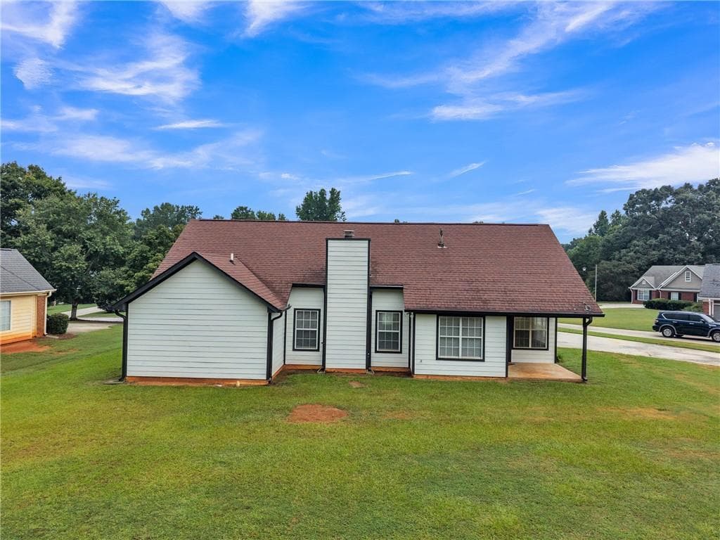 4 bedroom, 2 bathroom, 2,044 sq ft single family residence under contract at 1808 Francon Court, Conyers, GA 30094 — photo 6