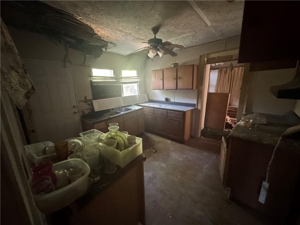 3 bedroom, 1 bathroom, 1,110 sq ft single family residence for sale at 1727 Eveline Avenue, Macon, GA 31204 — photo 9
