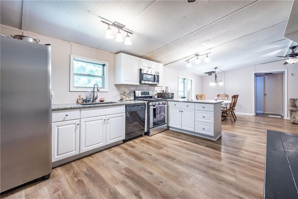 3 bedroom, 2 bathroom, 1,152 sq ft single family residence for sale at 2339 Salem Church Road, Jasper, GA 30143 — photo 6