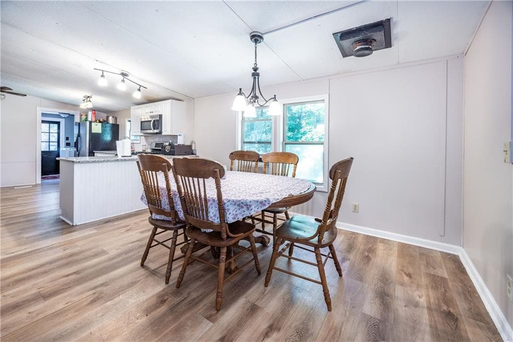 3 bedroom, 2 bathroom, 1,152 sq ft single family residence for sale at 2339 Salem Church Road, Jasper, GA 30143 — photo 10