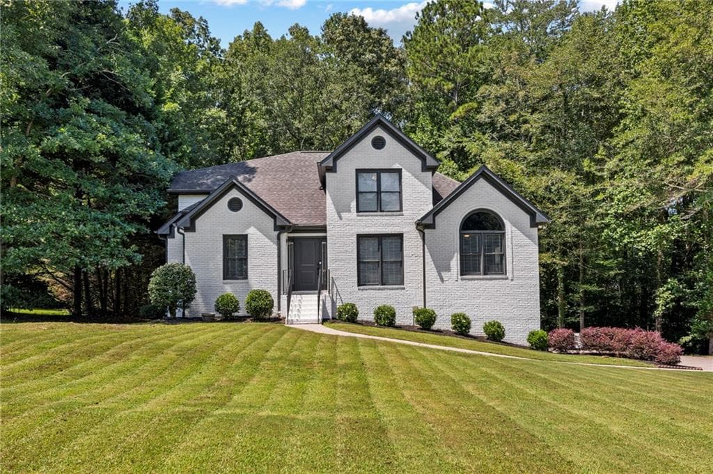 4 bedroom, 4 bathroom, 2,632 sq ft single family residence under contract at 1208 Commonwealth Avenue, Marietta, GA 30064