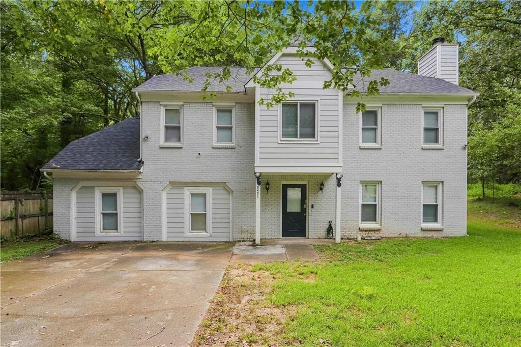 4 bedroom, 3 bathroom, 2,167 sq ft single family residence for sale at 5451 Hedgeflower Court, Stone Mountain, GA 30088 — photo 2