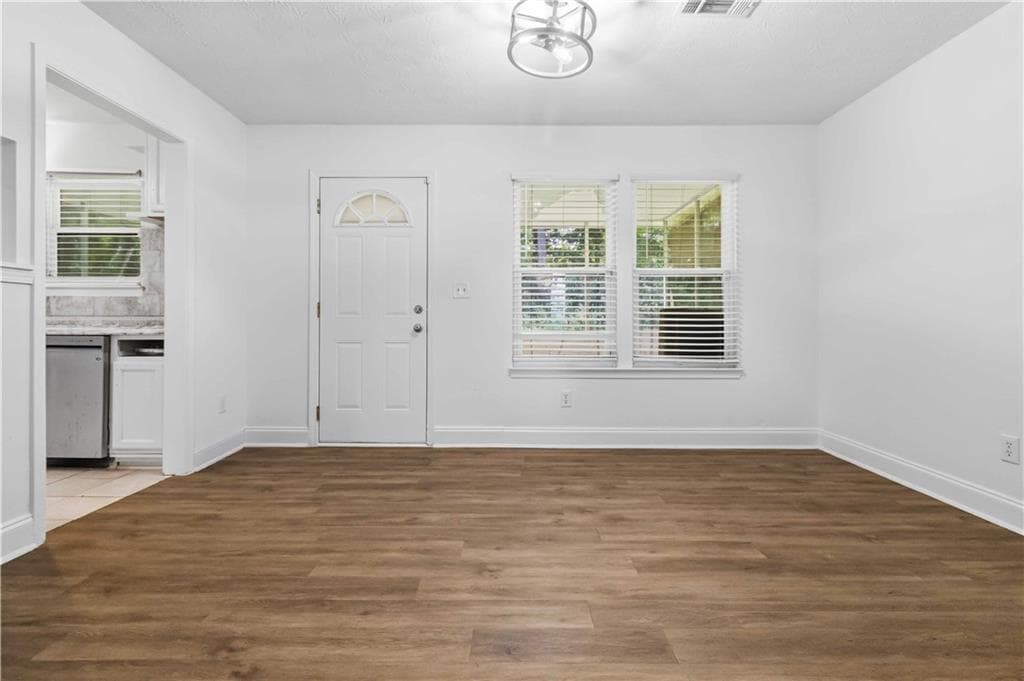 4 bedroom, 3 bathroom, 2,167 sq ft single family residence for sale at 5451 Hedgeflower Court, Stone Mountain, GA 30088 — photo 9