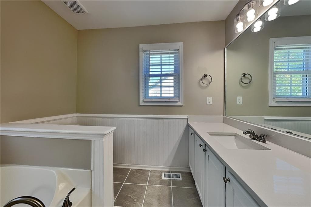 3 bedroom, 3 bathroom, 2,507 sq ft single family residence for rent at 112 Hickory View Lane, Acworth, GA 30101 for $2,375 a month — photo 8