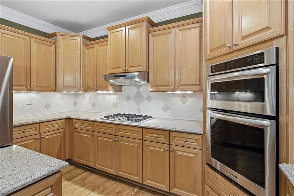 4 bedroom, 5 bathroom, 4,417 sq ft single family residence for sale at 867 Blue Heather Court, Lawrenceville, GA 30045 — photo 5