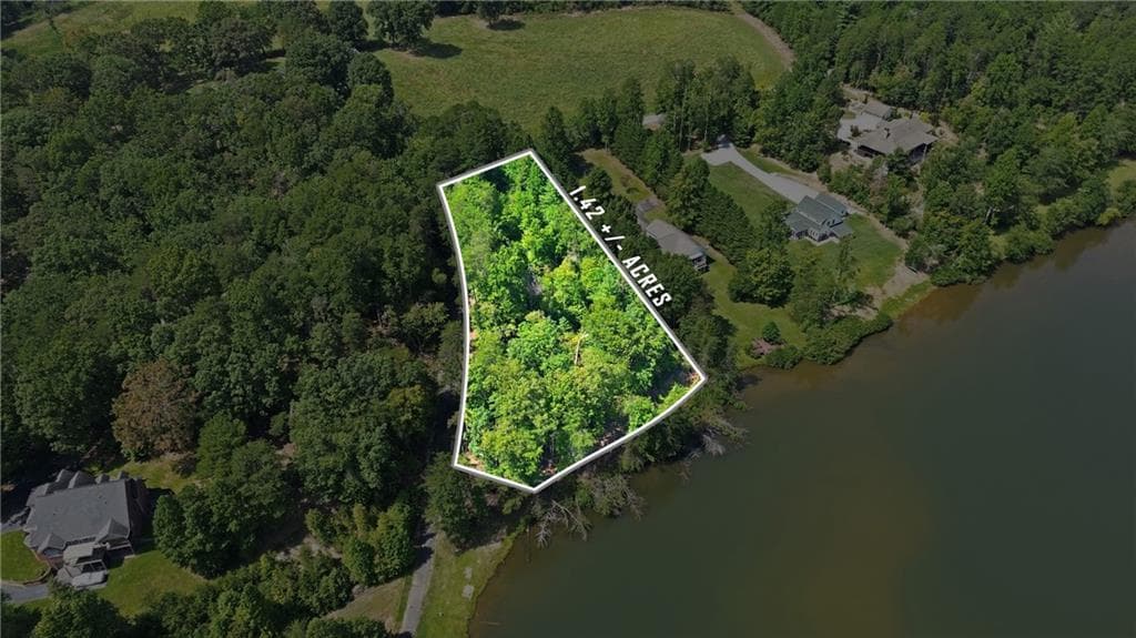 single family residence for sale at 0 Deer Trail Lakes, Clarkesville, GA 30523 — photo 1 of 21