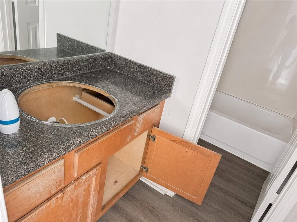 2 bedroom, 2 bathroom, 1,178 sq ft townhouse for sale at 1660 Stanton Rd 4B, Atlanta, GA 30311 — photo 6