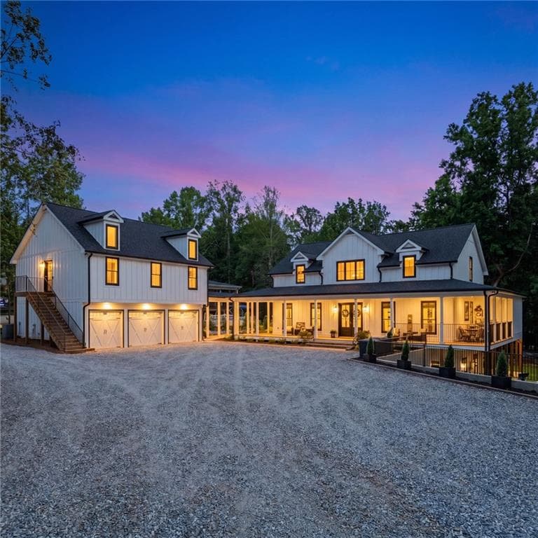 6 bedroom, 7 bathroom, 4,670 sq ft single family residence for sale at 420 Thompson Creek Park Road, Dawsonville, GA 30534