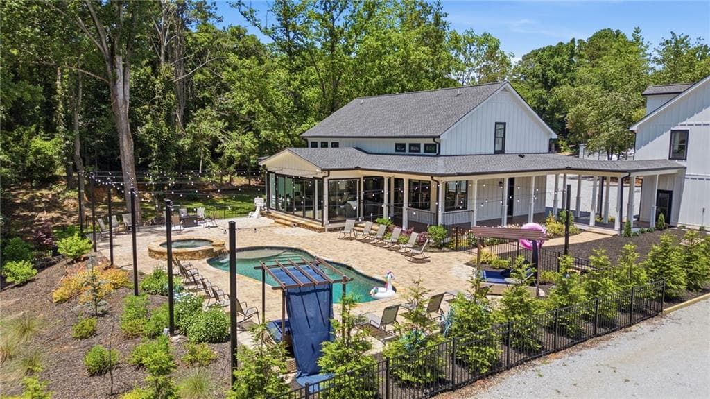 6 bedroom, 7 bathroom, 4,670 sq ft single family residence for sale at 420 Thompson Creek Park Road, Dawsonville, GA 30534 — photo 6