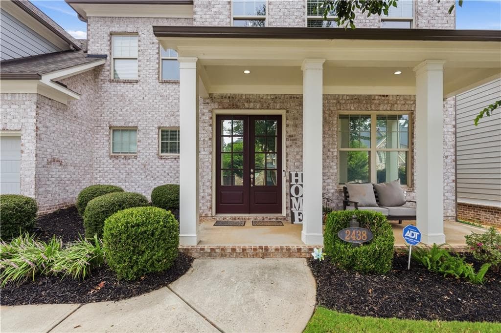 4 bedroom, 4 bathroom, 3,385 sq ft single family residence for sale at 2438 Colby Court, Snellville, GA 30078 — photo 6