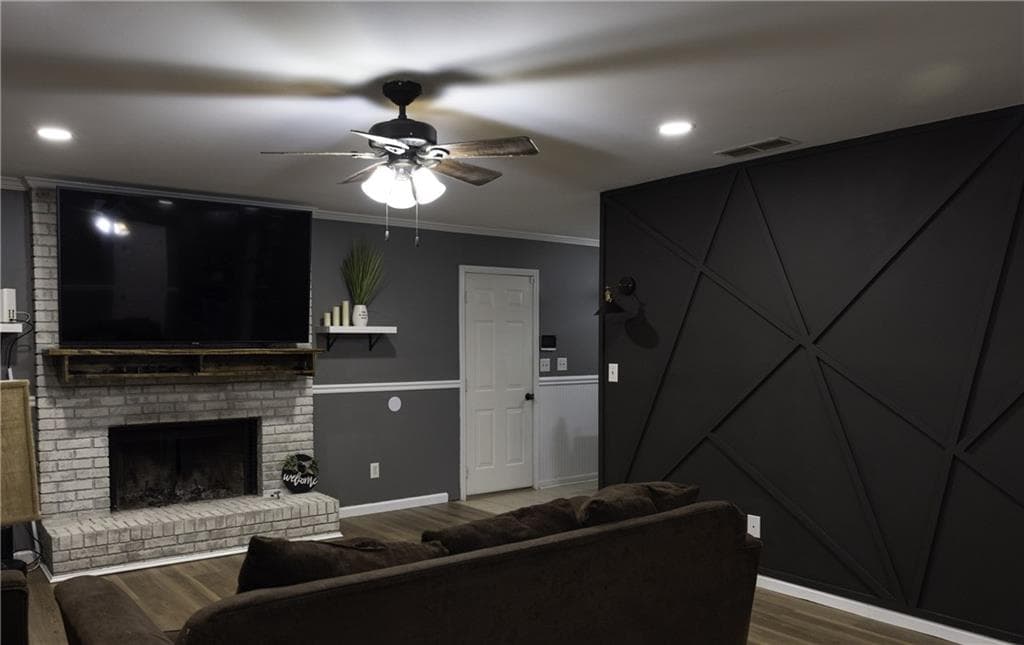 3 bedroom, 2 bathroom, 1,382 sq ft single family residence for sale at 4311 SE Derbyshire Trace, Conyers, GA 30094 — photo 3