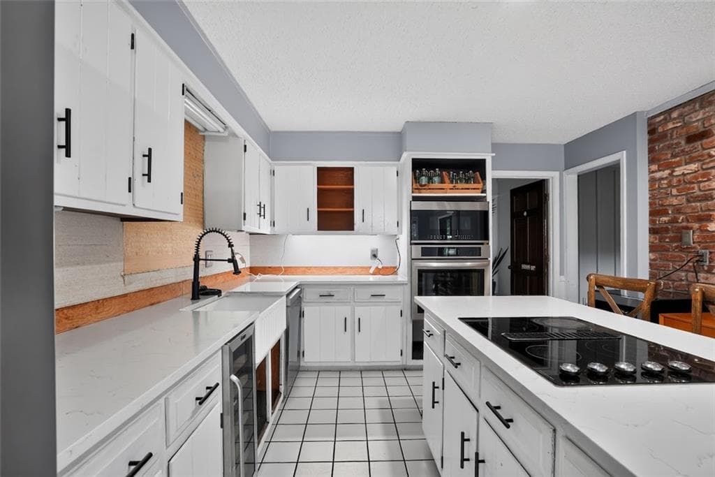 4 bedroom, 3 bathroom, 3,328 sq ft single family residence for sale at 370 Devilla Trace, Fayetteville, GA 30214 — photo 7