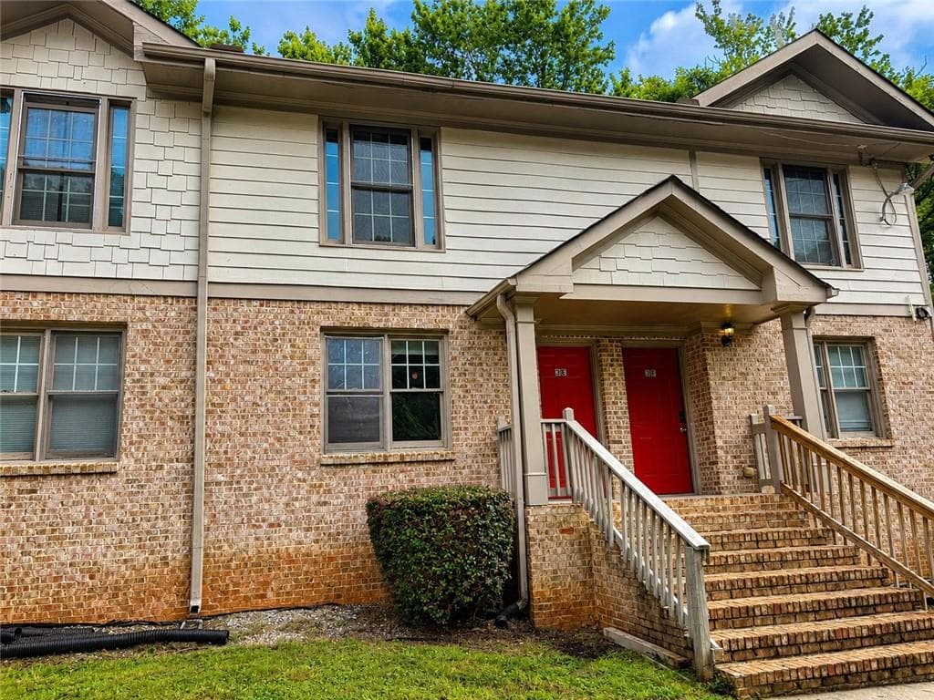 1 bedroom, 2 bathroom, 972 sq ft townhouse for sale at 1660 Stanton Rd 3E, Atlanta, GA 30311