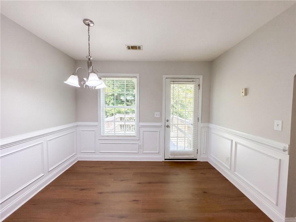 4 bedroom, 3 bathroom, 2,802 sq ft single family residence for sale at 4468 Karron Drive, Powder Springs, GA 30127 — photo 6