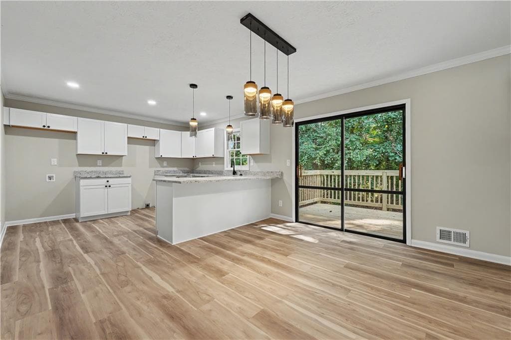 4 bedroom, 3 bathroom, 1,776 sq ft single family residence for sale at 6200 Auburn Drive, Riverdale, GA 30296 — photo 7