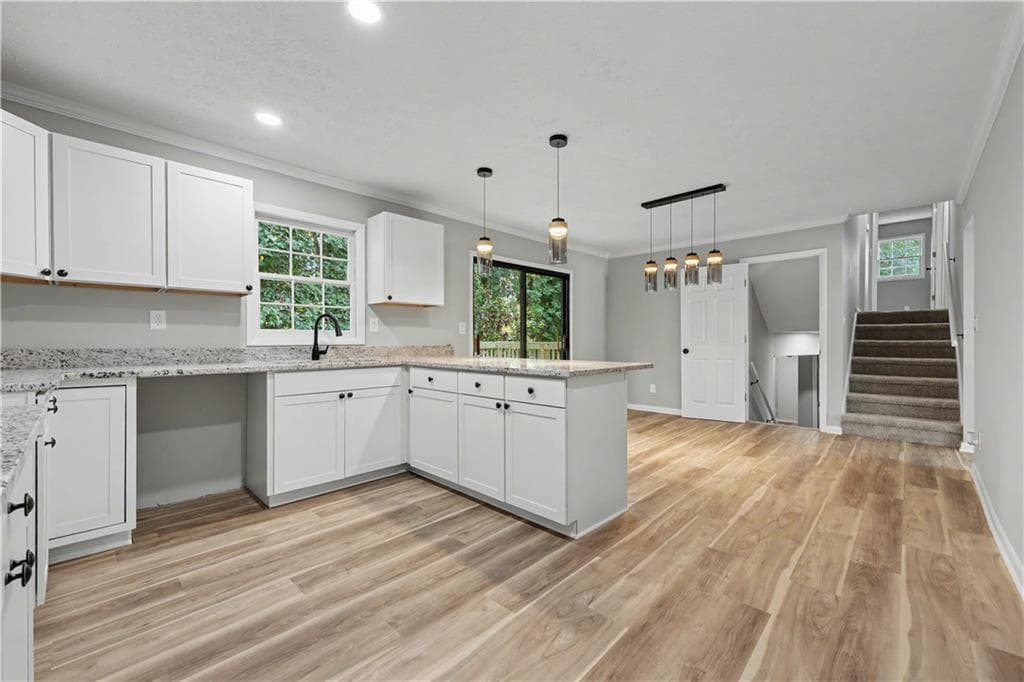 4 bedroom, 3 bathroom, 1,776 sq ft single family residence for sale at 6200 Auburn Drive, Riverdale, GA 30296 — photo 9