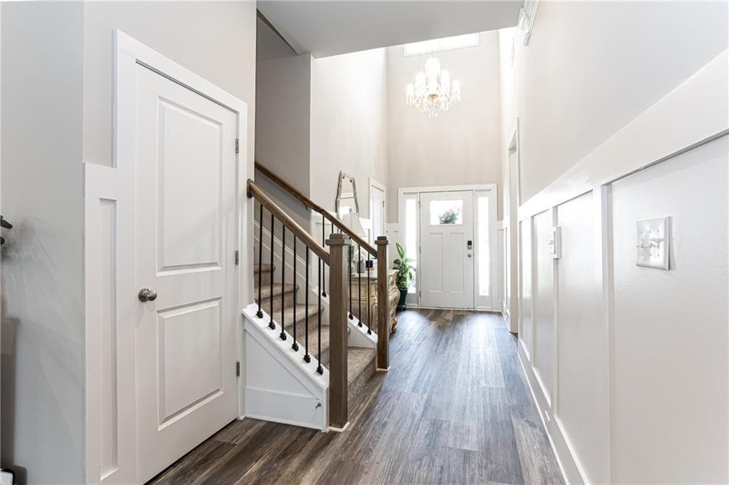 4 bedroom, 3 bathroom, 2,773 sq ft single family residence for sale at 161 Parkers Place, Hoschton, GA 30548 — photo 5