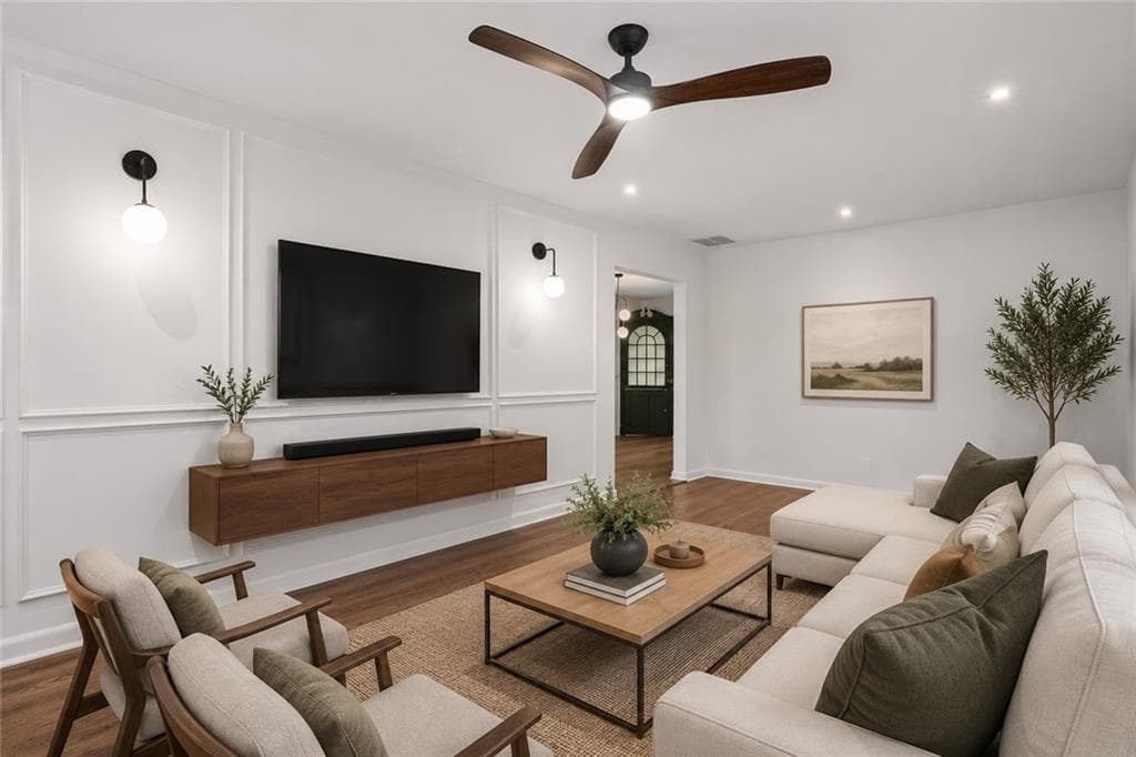 3 bedroom, 2 bathroom, 1,299 sq ft single family residence for sale at 2918 Santa Monica Drive, Decatur, GA 30032 — photo 5
