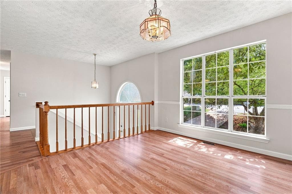 4 bedroom, 3 bathroom, 2,165 sq ft single family residence for sale at 6715 Dogwood Point Lane, Tucker, GA 30084 — photo 9