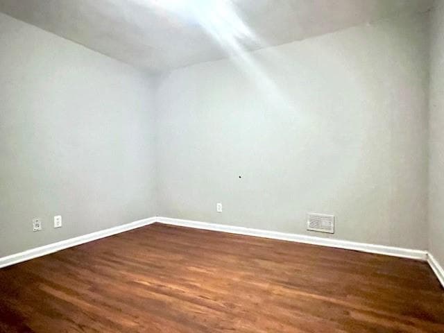 5 bedroom, 3 bathroom, 2,375 sq ft single family residence for rent at 1315 Snapfinger Road, Decatur, GA 30032 for $2,295 a month — photo 7